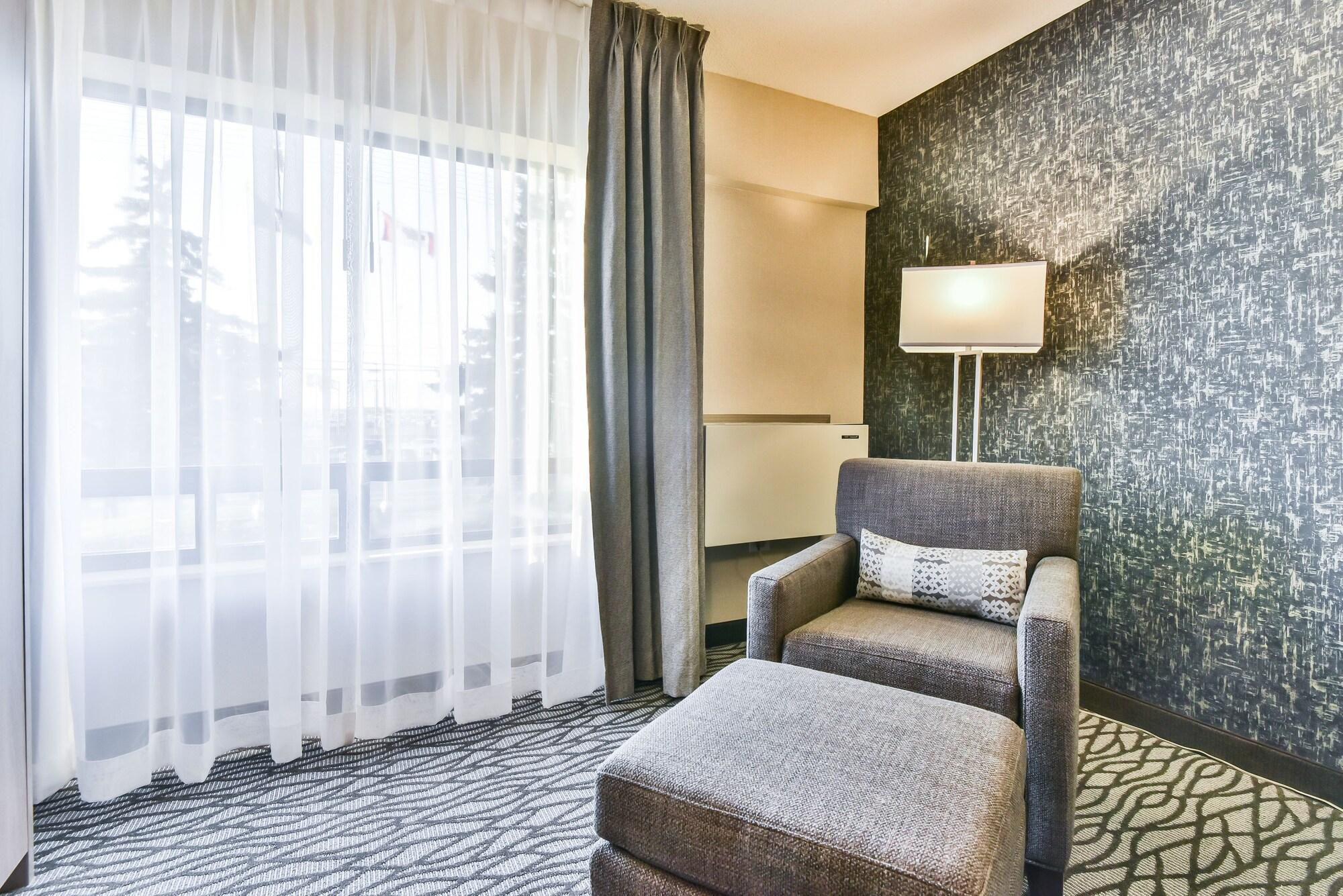 Comfort Inn Aeroport Dorval Exterior foto